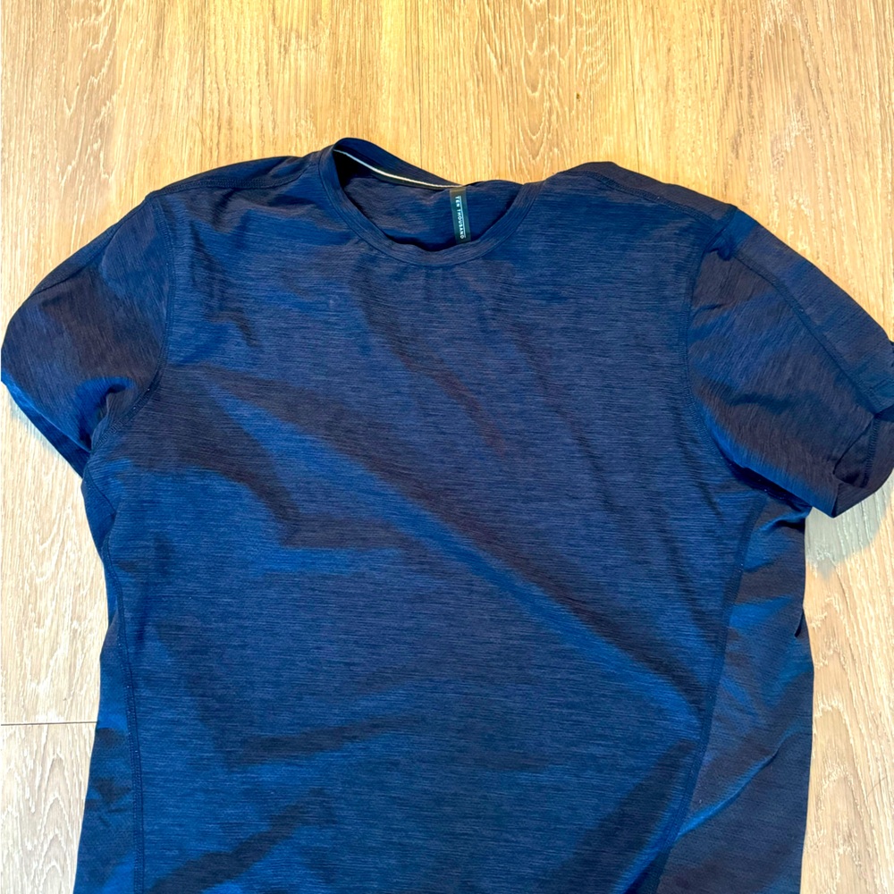 Men’s Ten Thousand Versatile Shirt 2.0 Large